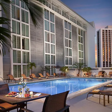 Hotel Courtyard Miami Downtown Brickell Area